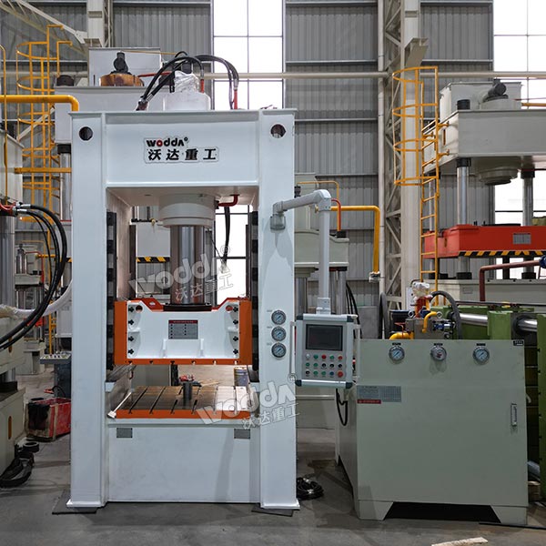 315噸框架式液壓機(jī)：穩(wěn)定高效，助力企業(yè)降本增效