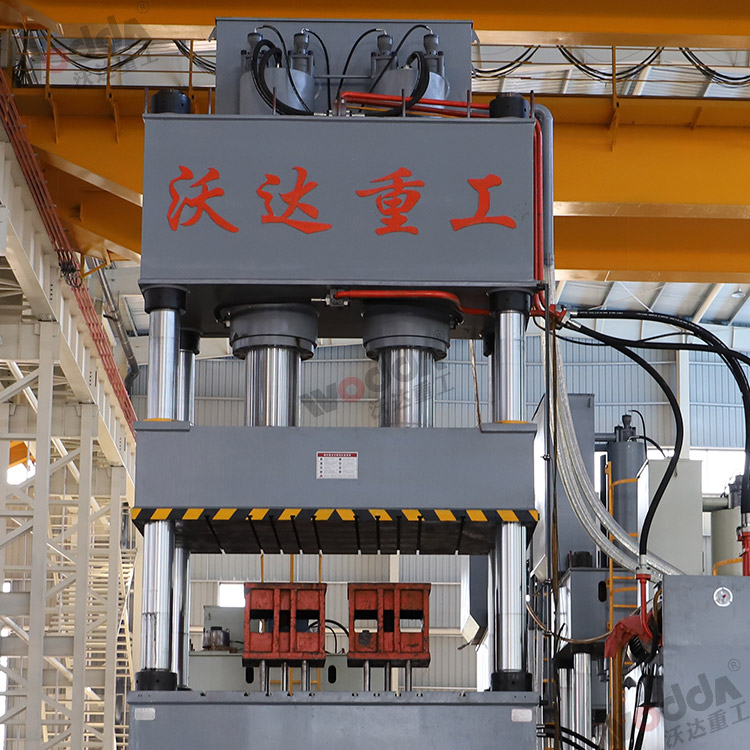 1000液壓機(jī)（立柱、油缸）